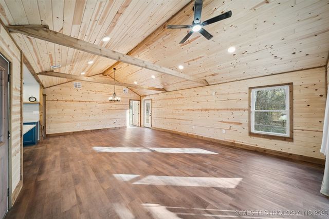 38111 S 4417 Road, Big Cabin, OK 74332