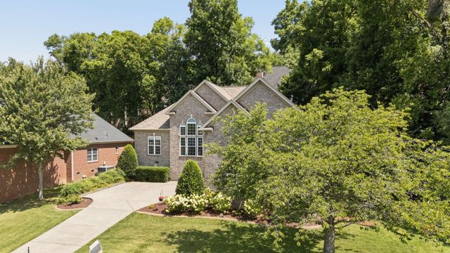 6305 Palomar Ct, Nashville, TN 37211