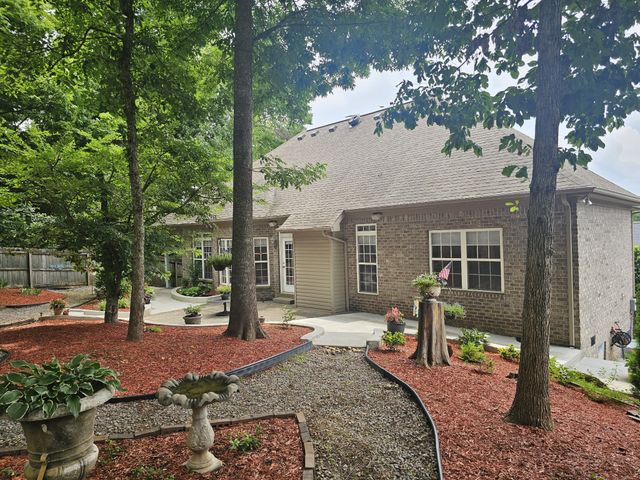 6305 Palomar Ct, Nashville, TN 37211