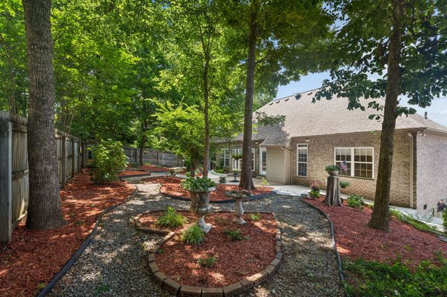 6305 Palomar Ct, Nashville, TN 37211