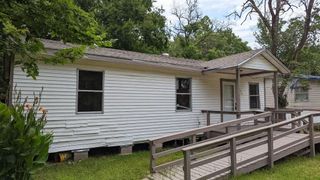 215 Blackshear Street, Tomball, TX 77375