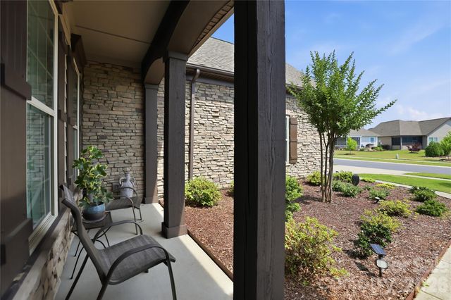 12014 Cove Court, Charlotte, NC 28278
