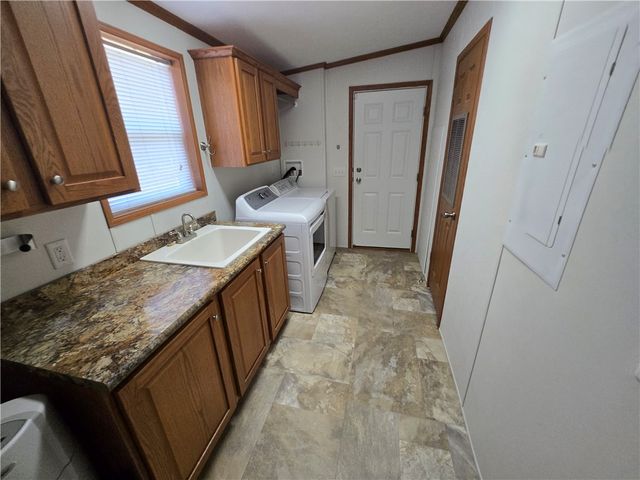 238 Allegheny Ave, Pine Twp, PA 16259