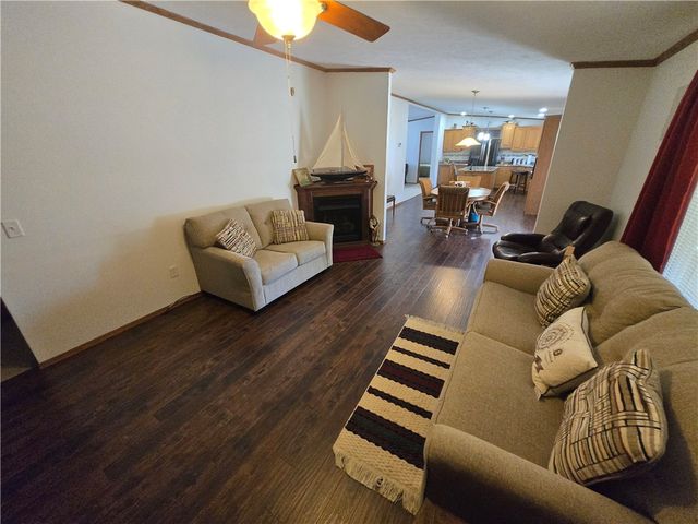 238 Allegheny Ave, Pine Twp, PA 16259