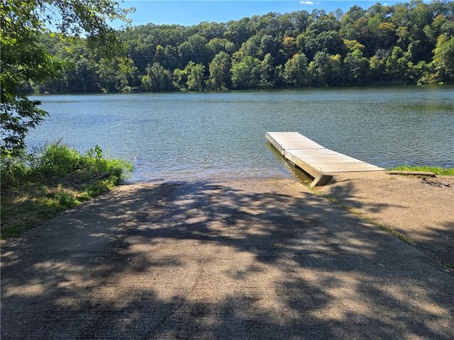 238 Allegheny Ave, Pine Twp, PA 16259