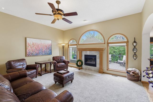 230 S Maple Dunes Ct, Wichita, KS 67235