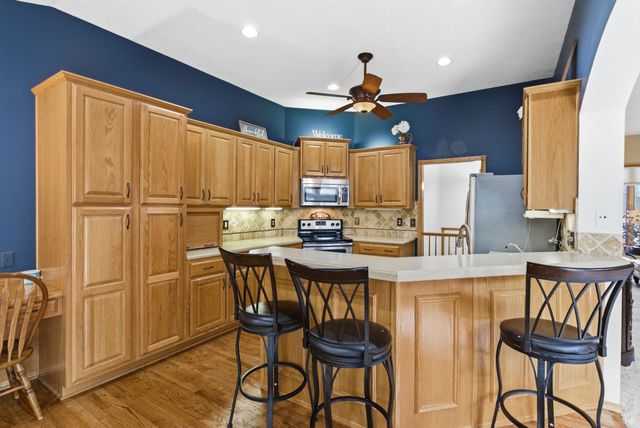 230 S Maple Dunes Ct, Wichita, KS 67235