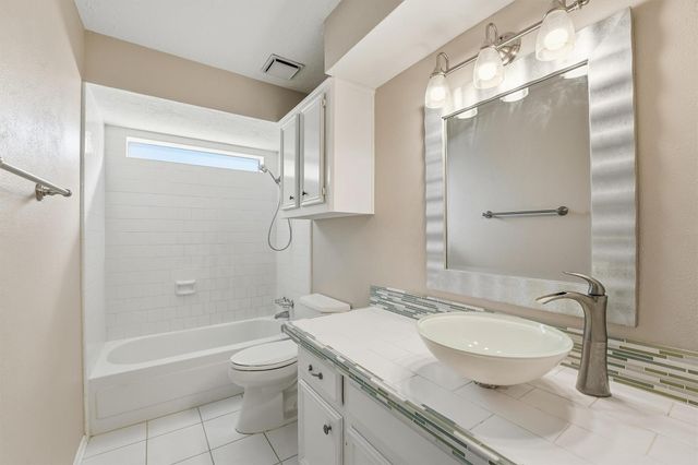 3618 Riverwood Park Drive, Kingwood, TX 77345