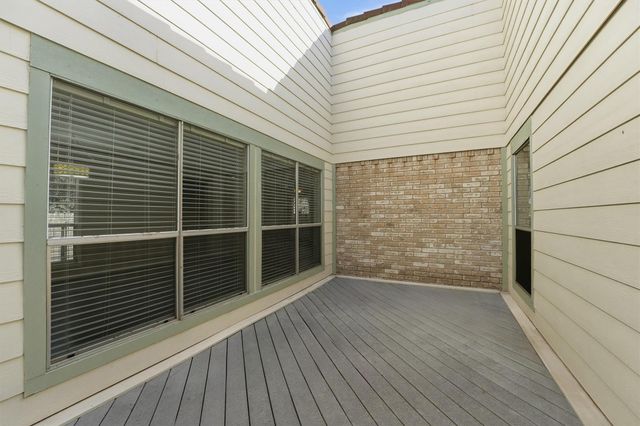 3618 Riverwood Park Drive, Kingwood, TX 77345