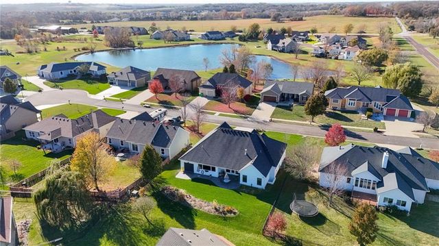 1210 Signal Lake Court, Baldwin City, KS 66006