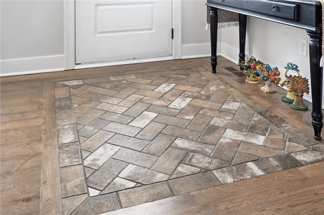 1210 Signal Lake Court, Baldwin City, KS 66006