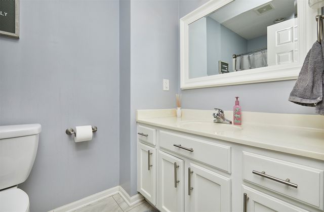685 SE Woodcreek Drive, Waukee, IA 50263