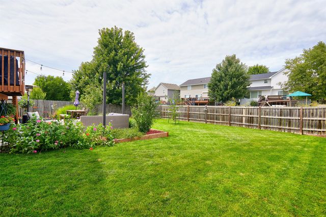 685 SE Woodcreek Drive, Waukee, IA 50263