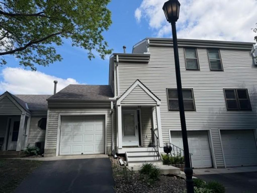 246 3rd Avenue NE, Minneapolis, MN 55413