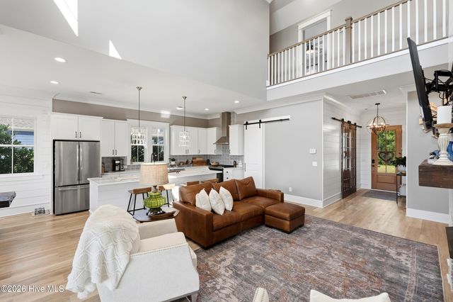 331 Spicer Lake Drive, Holly Ridge, NC 28445