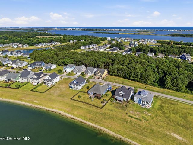 331 Spicer Lake Drive, Holly Ridge, NC 28445