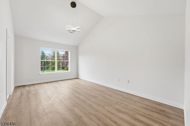 71 Washington Ct, Montville Twp., NJ 07082