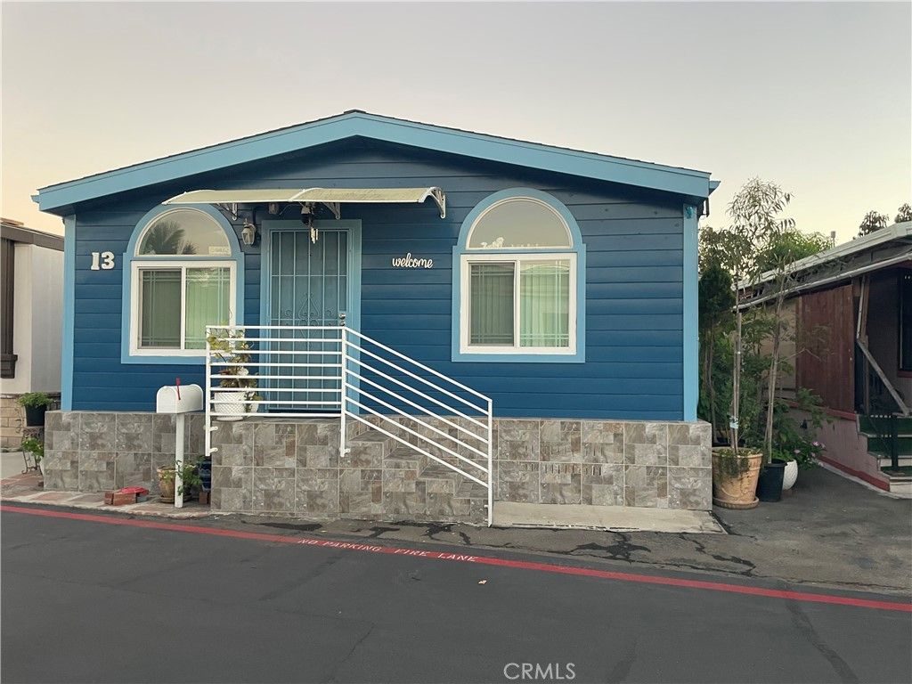 2191 Harbor 13, Costa Mesa, CA 92627 — exterior