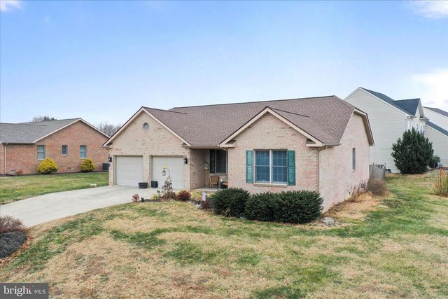 307 CRAIG DR, Stephens City, VA 22655