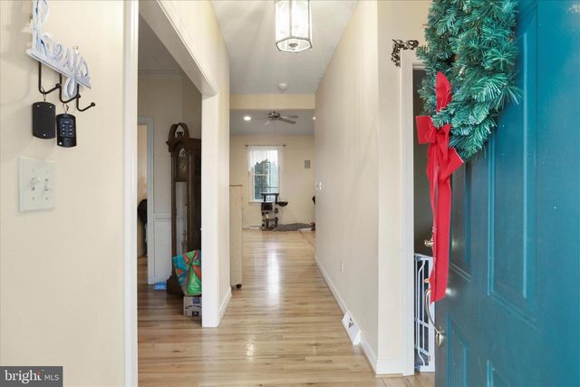 307 CRAIG DR, Stephens City, VA 22655