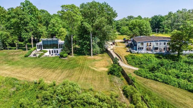 4830 Lakeside Lane, Hagar Twp, MI 49038