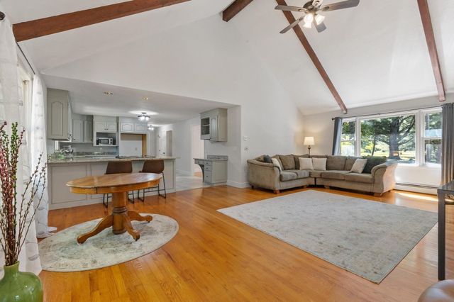 75 Elmwood Rd, Lunenburg, MA 01462