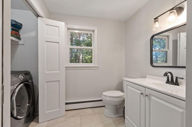 75 Elmwood Rd, Lunenburg, MA 01462