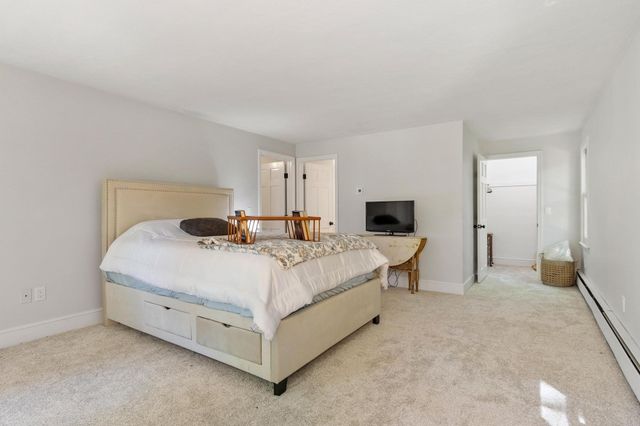 75 Elmwood Rd, Lunenburg, MA 01462