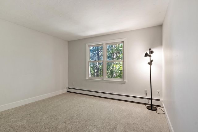75 Elmwood Rd, Lunenburg, MA 01462