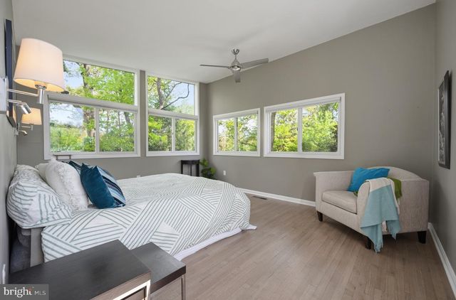2103 MARTHAS RD, Alexandria, VA 22307