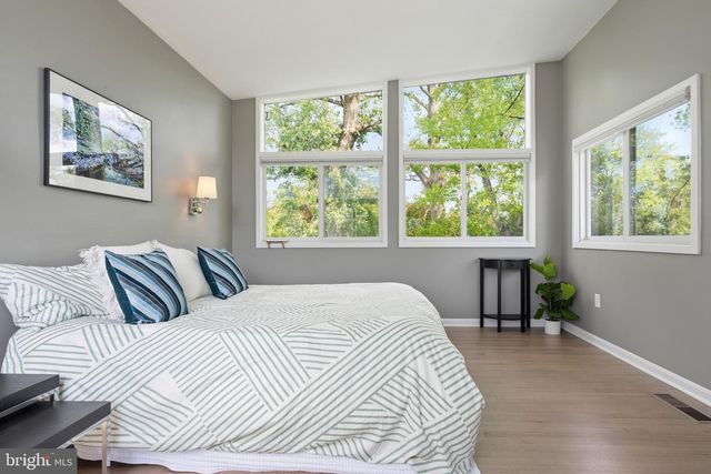 2103 MARTHAS RD, Alexandria, VA 22307