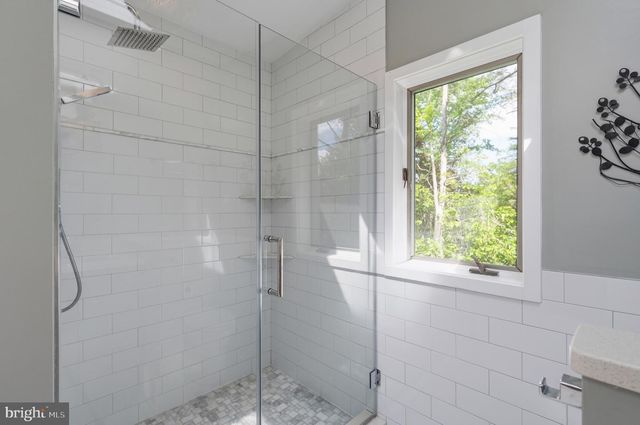 2103 MARTHAS RD, Alexandria, VA 22307