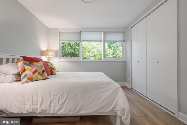 2103 MARTHAS RD, Alexandria, VA 22307