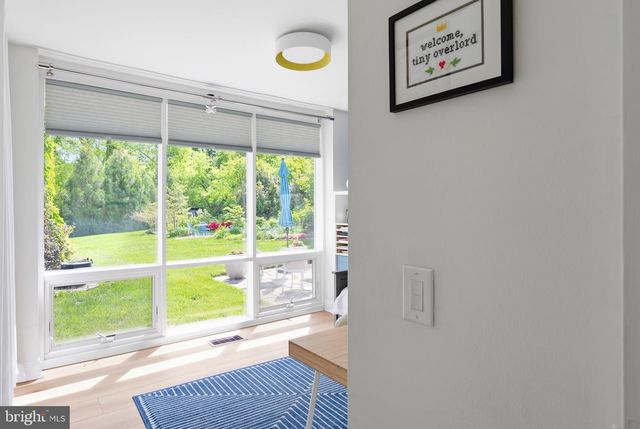 2103 MARTHAS RD, Alexandria, VA 22307
