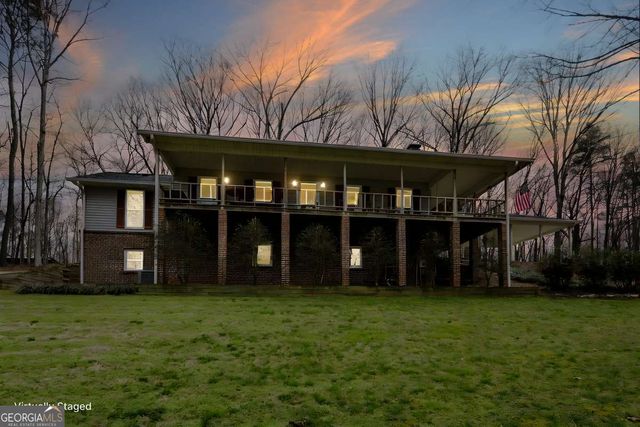 883 Tilley Road, Talking Rock, GA 30175