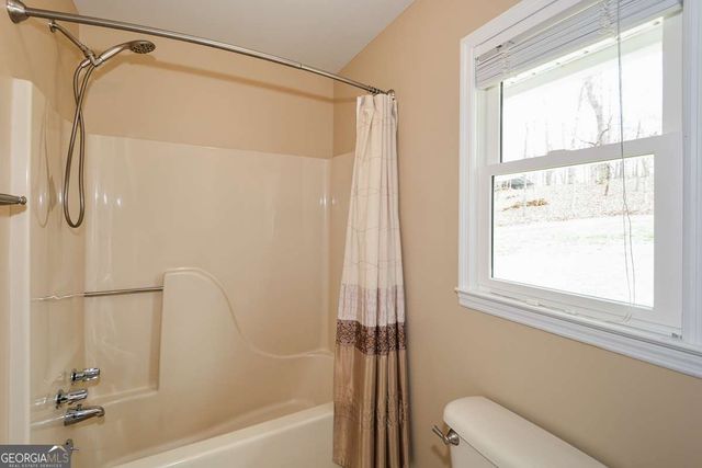 883 Tilley Road, Talking Rock, GA 30175