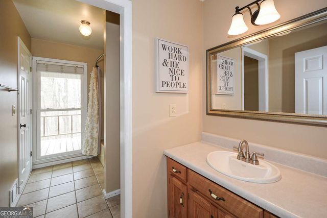 883 Tilley Road, Talking Rock, GA 30175