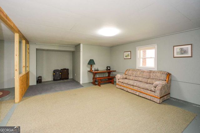 883 Tilley Road, Talking Rock, GA 30175