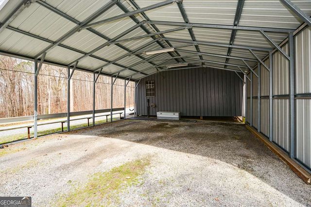 883 Tilley Road, Talking Rock, GA 30175