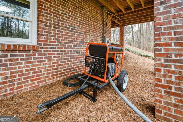 883 Tilley Road, Talking Rock, GA 30175