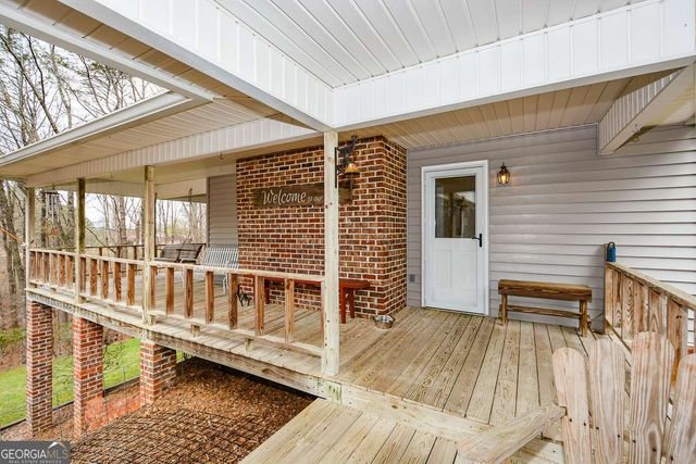 883 Tilley Road, Talking Rock, GA 30175