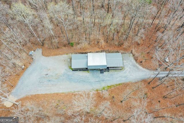 883 Tilley Road, Talking Rock, GA 30175