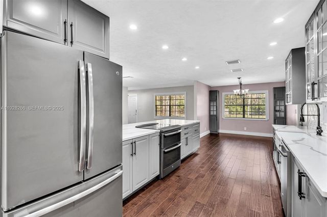 15120 Roberts Way, Loxahatchee, FL 33470