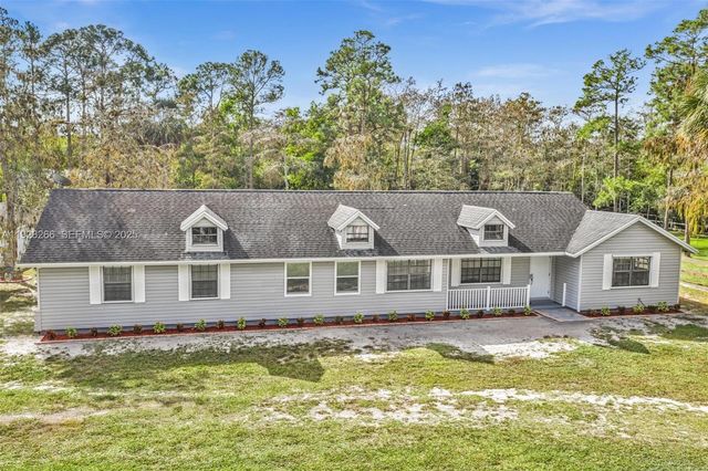 15120 Roberts Way, Loxahatchee, FL 33470