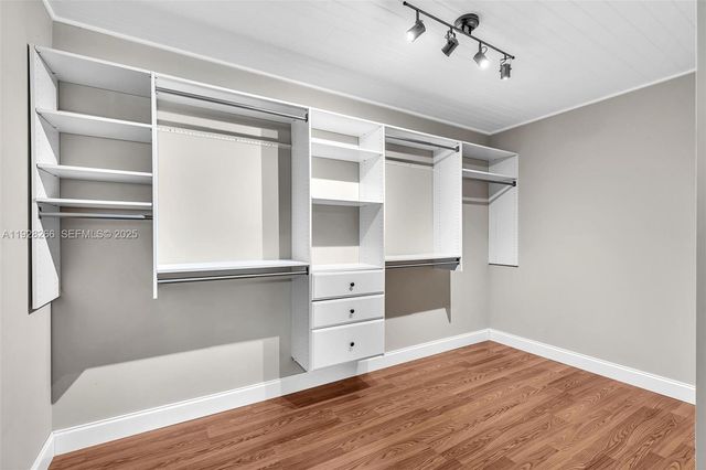 15120 Roberts Way, Loxahatchee, FL 33470