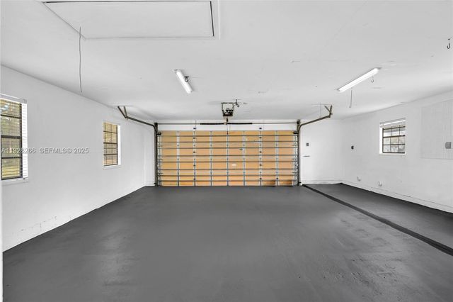 15120 Roberts Way, Loxahatchee, FL 33470