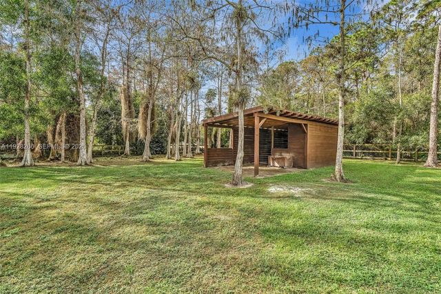 15120 Roberts Way, Loxahatchee, FL 33470