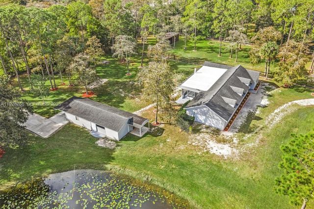 15120 Roberts Way, Loxahatchee, FL 33470