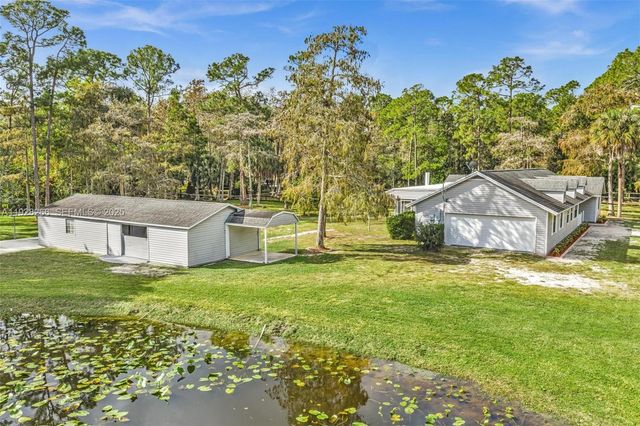 15120 Roberts Way, Loxahatchee, FL 33470