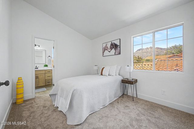 5364 N Entrada De Sabino, Tucson, AZ 85750